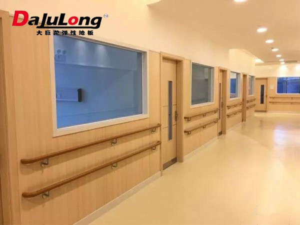 國產(chǎn)pvc卷材地板與進(jìn)口pvc卷材地板有什么差別
